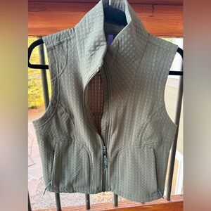 Lulu Olive green vest